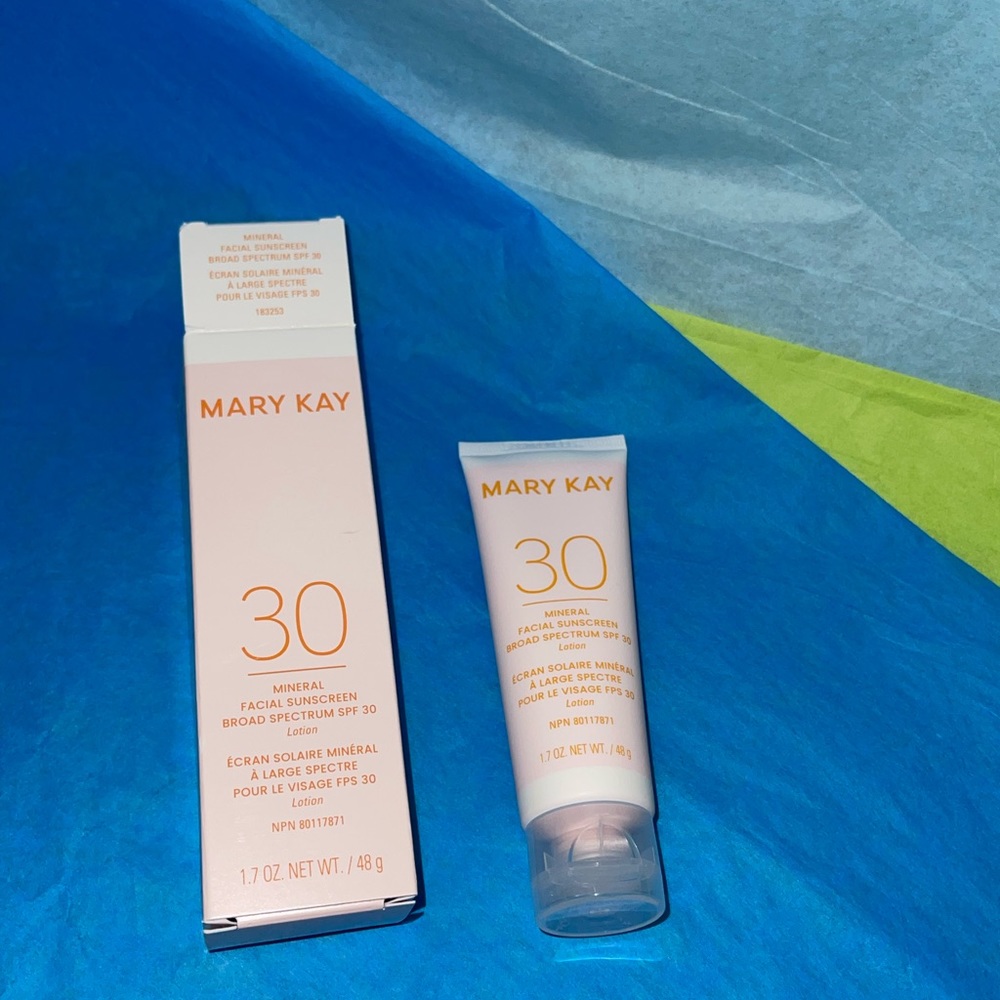 🔥☀️ JUST RELEASED 👀 MARY KAY MINERAL FACIAL 😎 SUNSCREEN BRAOD SPECTRUM SPF 30 - Picture 4 of 8